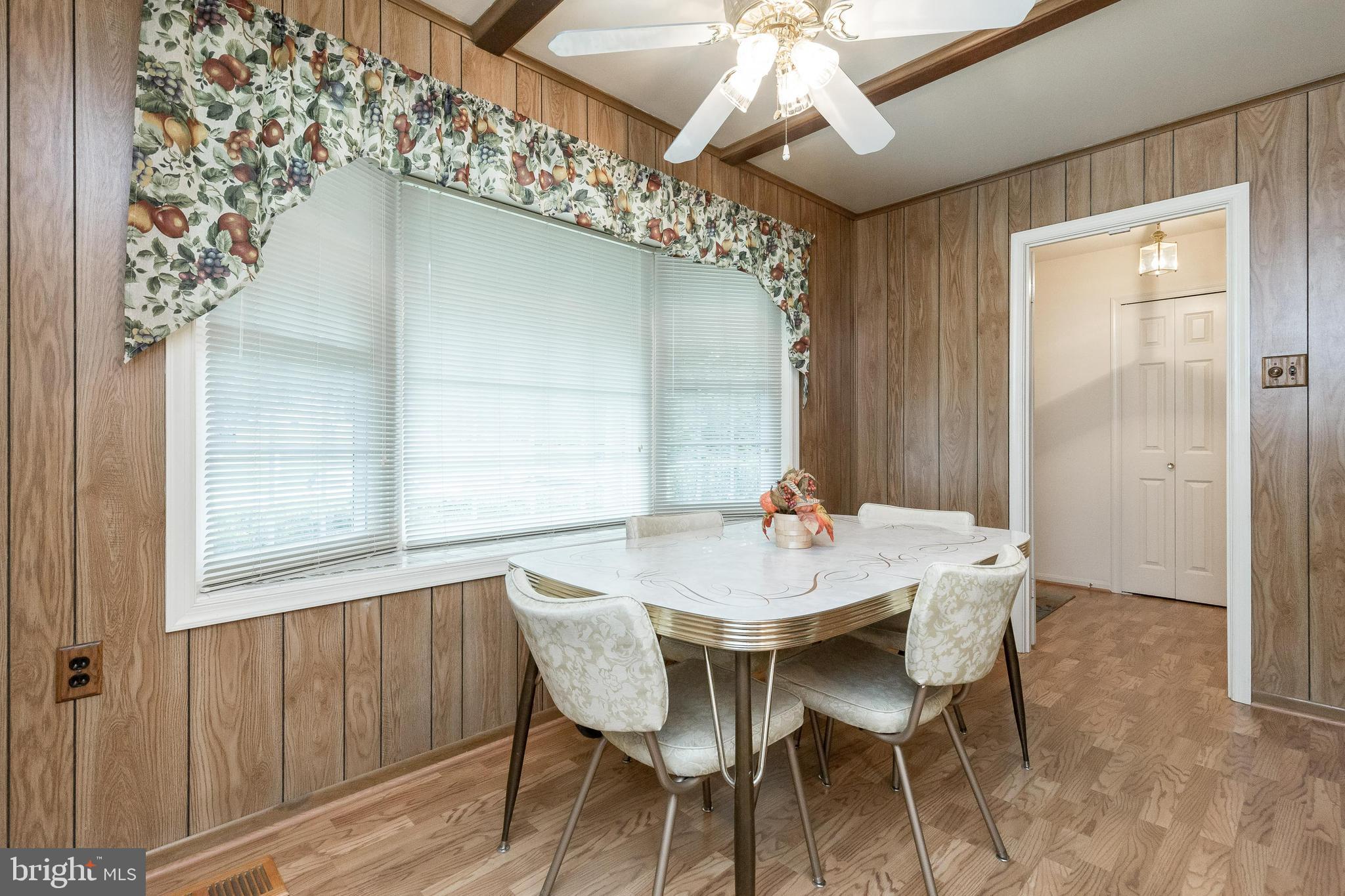 11858 Mohican Road Woodbridge, VA 22192 - Photo 14 of 43