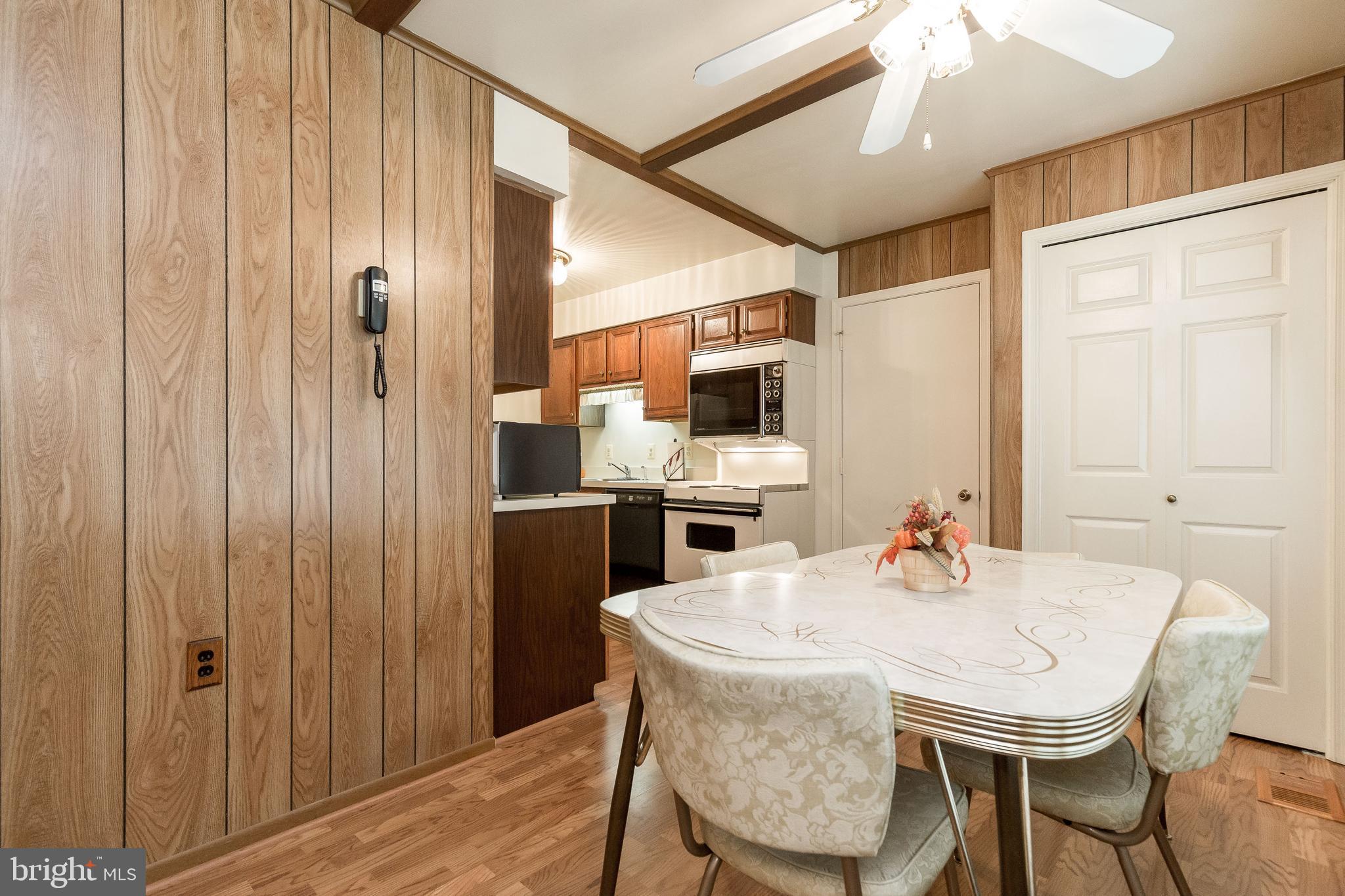 11858 Mohican Road Woodbridge, VA 22192 - Photo 15 of 43