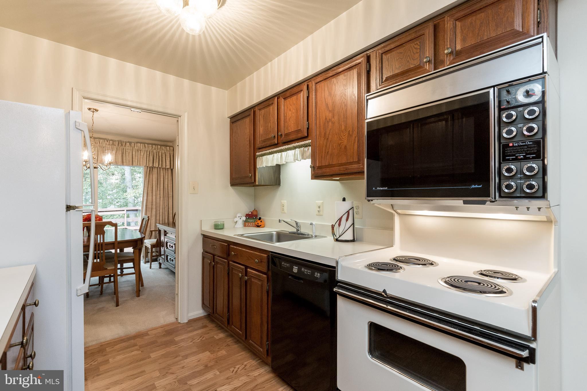 11858 Mohican Road Woodbridge, VA 22192 - Photo 17 of 43