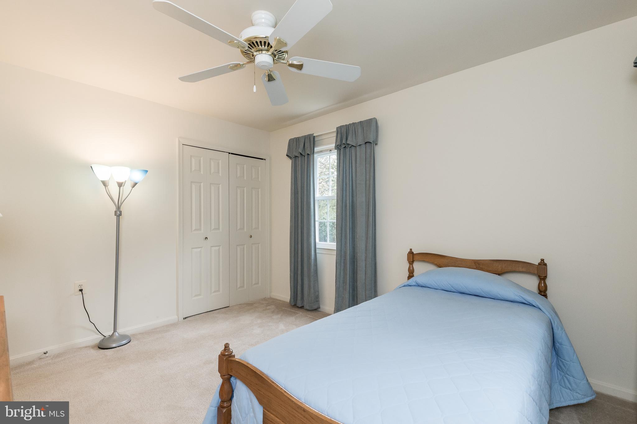 11858 Mohican Road Woodbridge, VA 22192 - Photo 23 of 43