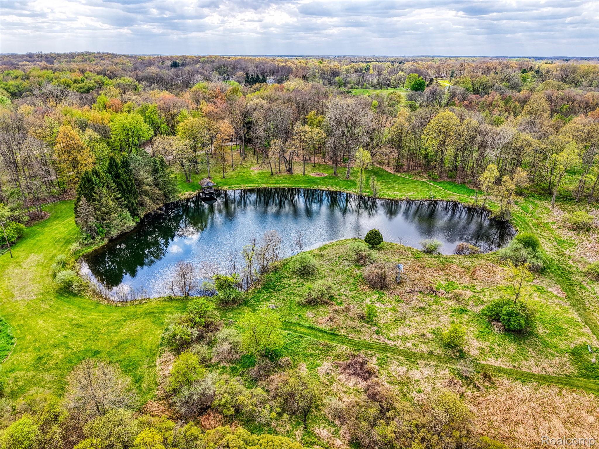 9800 Roberts Road Gregory, MI 48137 - Photo 58 of 67 DJI_20260503161407_0416_D_15.jpg