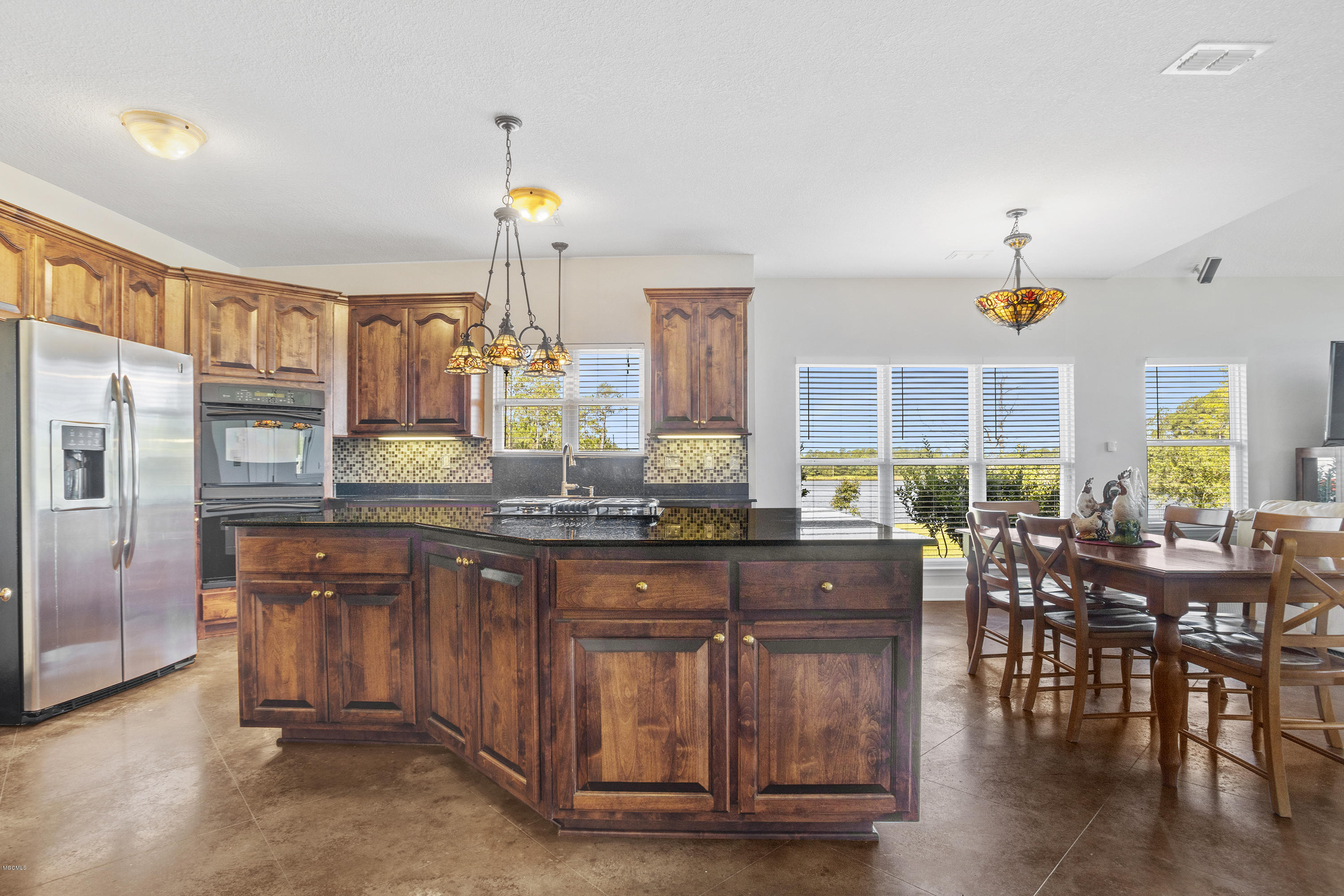 22224 Lorene Road Gulfport, MS 39503 - Photo 12 of 44 012