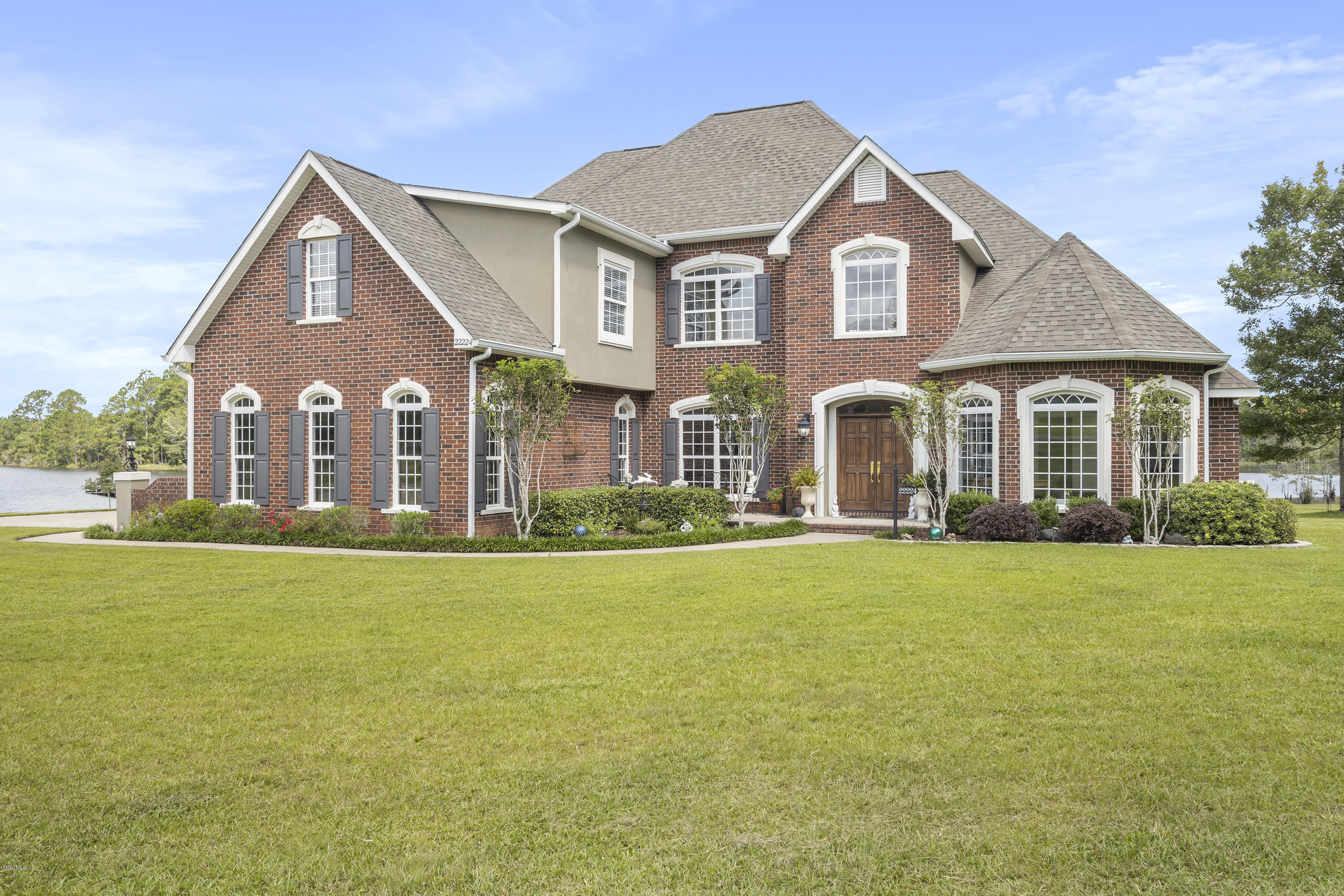 22224 Lorene Road Gulfport, MS 39503 - Photo 3 of 44 003