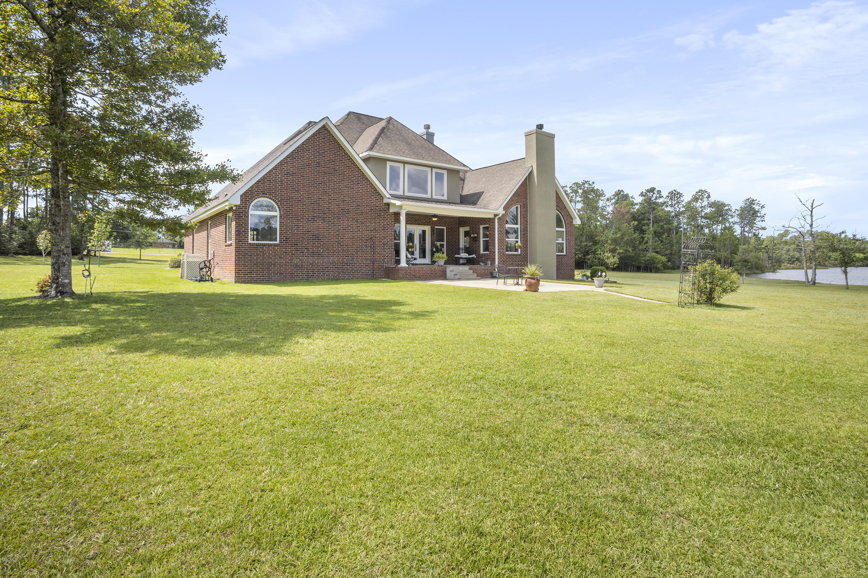 22224 Lorene Road Gulfport, MS 39503 - Photo 37 of 44 037