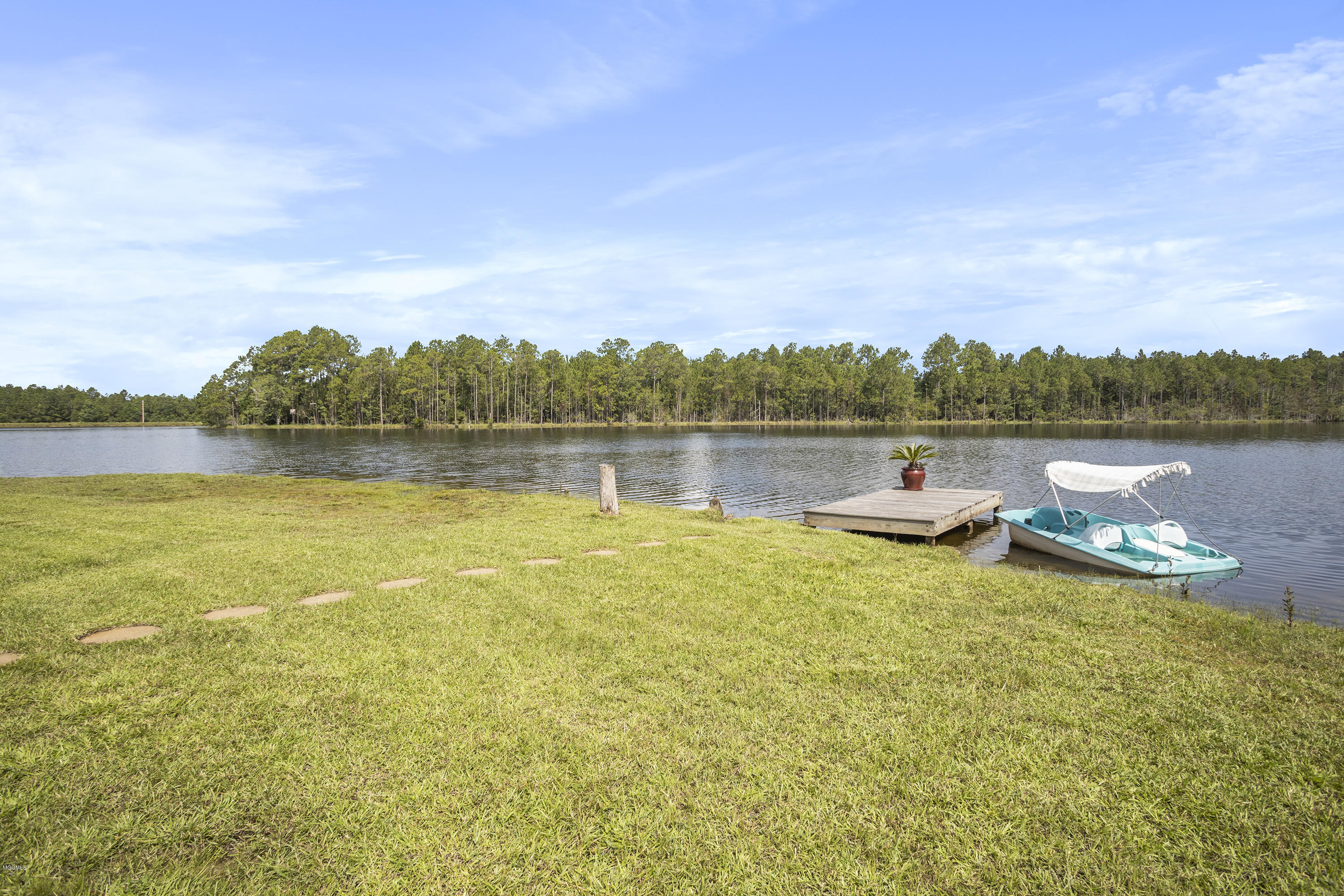 22224 Lorene Road Gulfport, MS 39503 - Photo 38 of 44 038