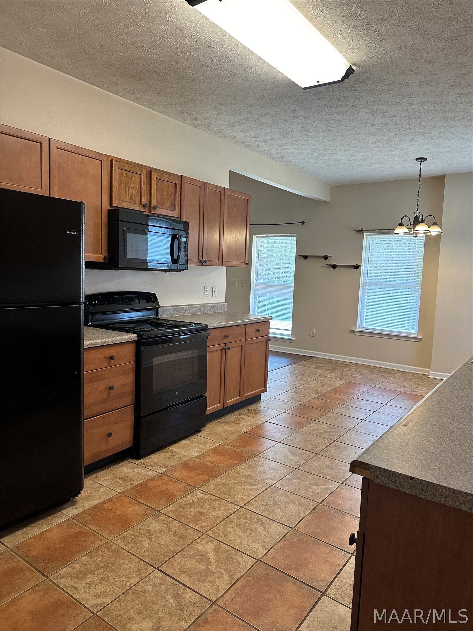 1656 Jones Corner Road Titus, AL 36080 - Photo 4 of 12 Gallery Image 4