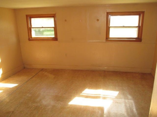 599 North Fremont Road Quincy, MI 49082 - Photo 4 of 10 BED 1