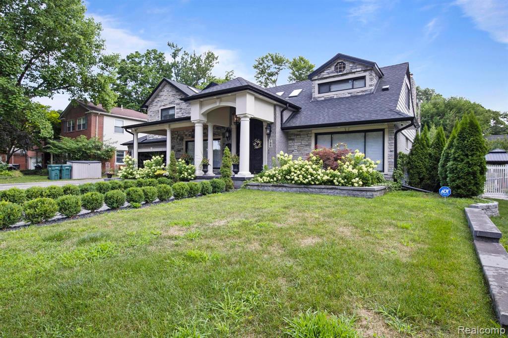746 North Gulley Road Dearborn, MI 48128 - Photo 4 of 4 Gallery Image 4