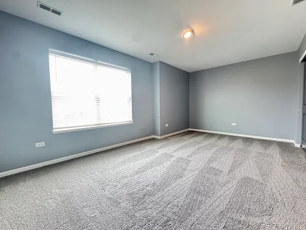 $2,900 | 15030 Cyrus Drive, Manhattan, IL 60442