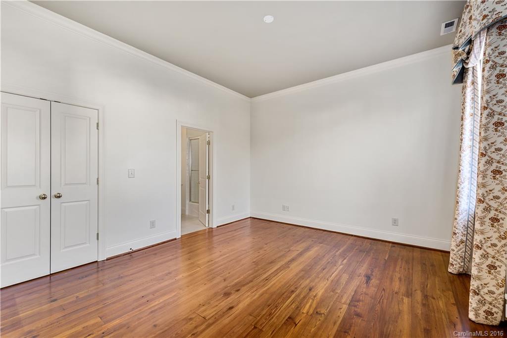 3900 Foxcroft Road Charlotte, NC 28211 - Photo 15 of 21 Gallery Image 15