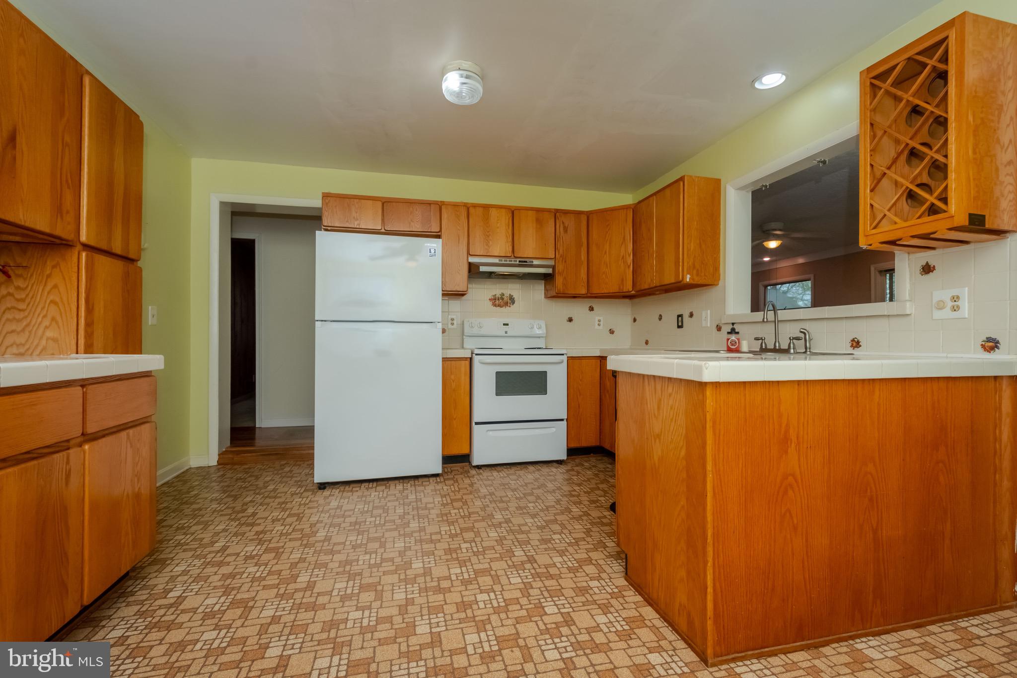 7048 Greenbank Road Middle River, MD 21220 - Photo 24 of 48