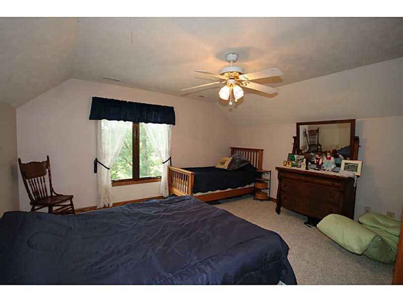 920 River Road Columbus, IN 47203 - Photo 15 of 24