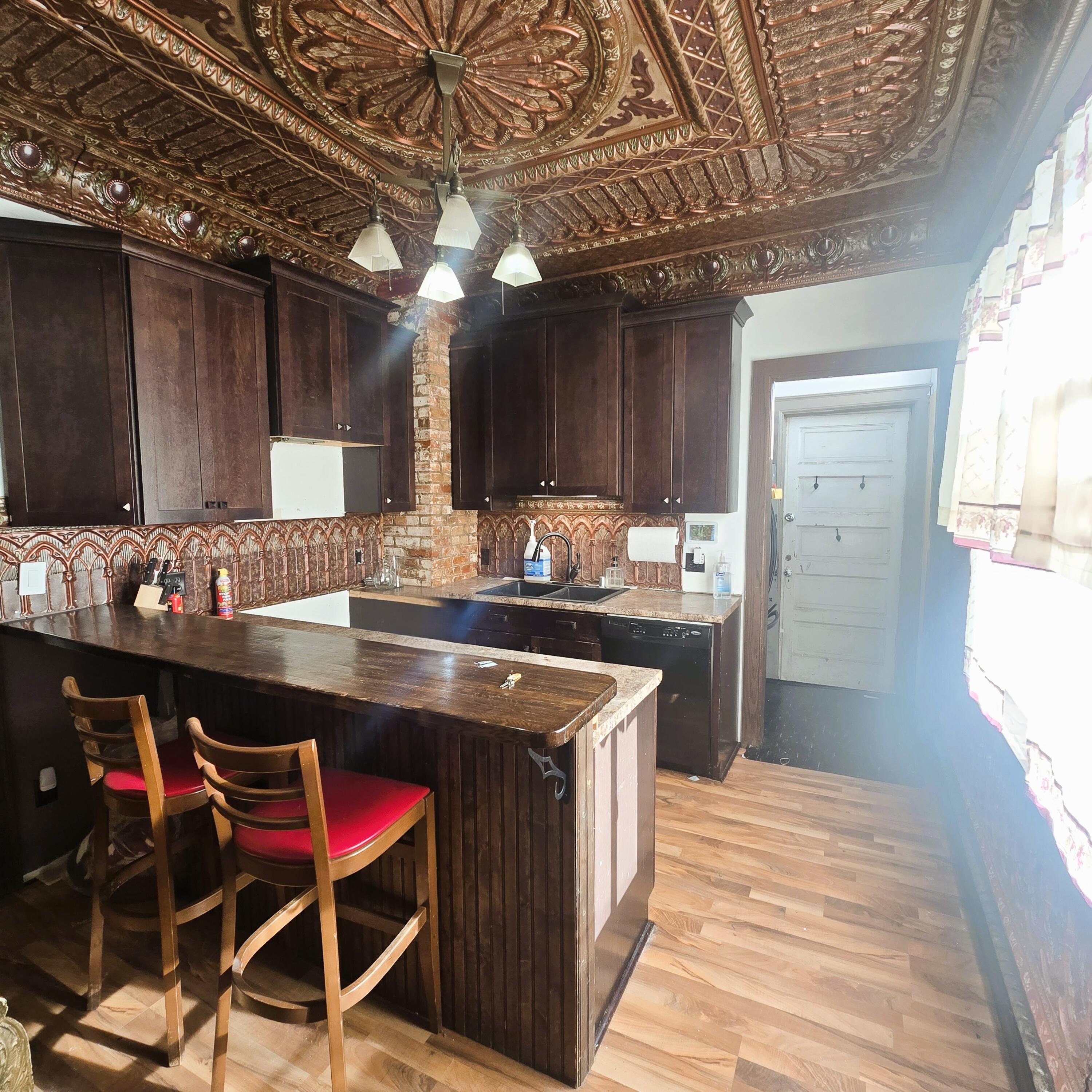 930 North 34th Street, Unit 932 Milwaukee, WI 53208 - Photo 15 of 34 Kitchen