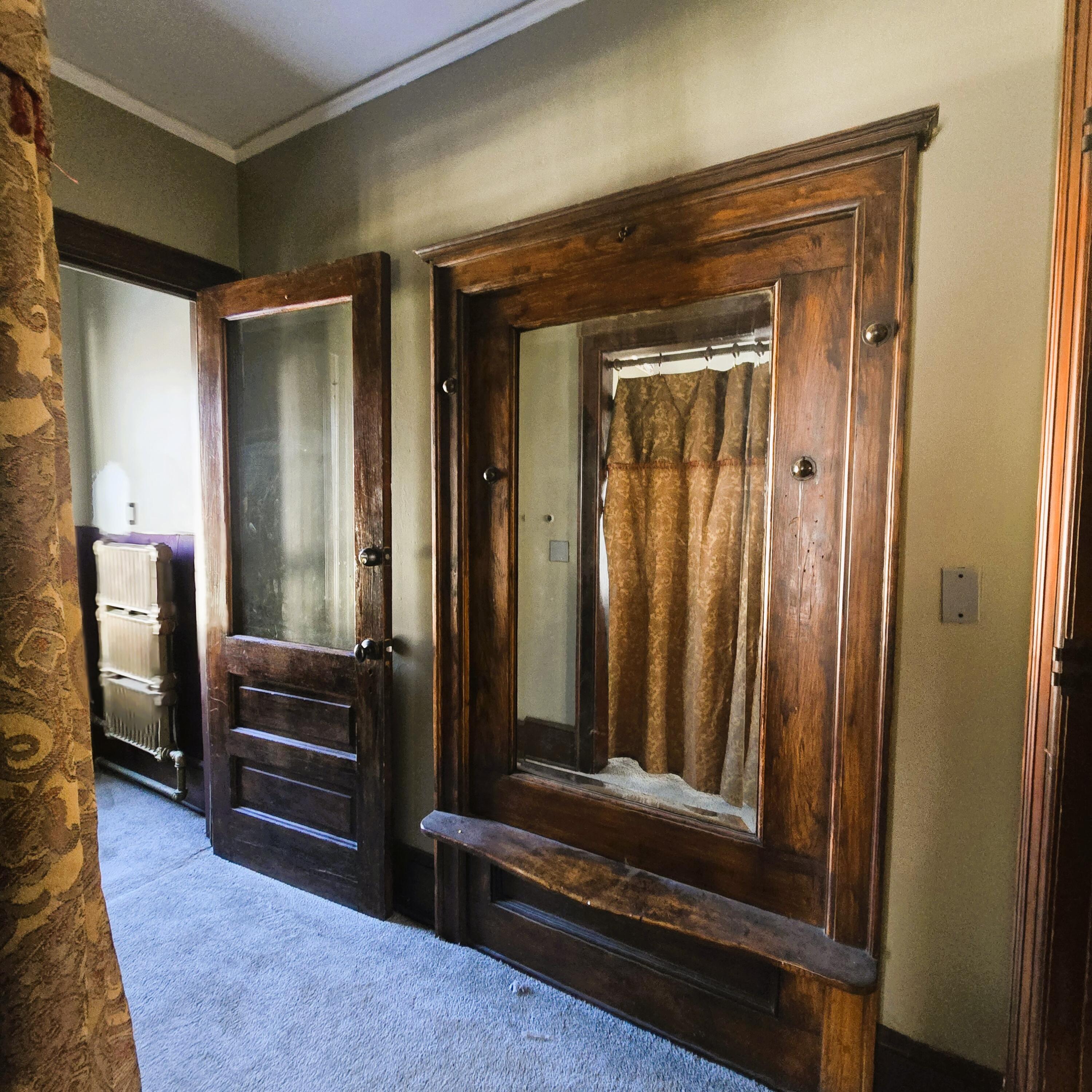 930 North 34th Street, Unit 932 Milwaukee, WI 53208 - Photo 23 of 34 2nd floor stairway with charm