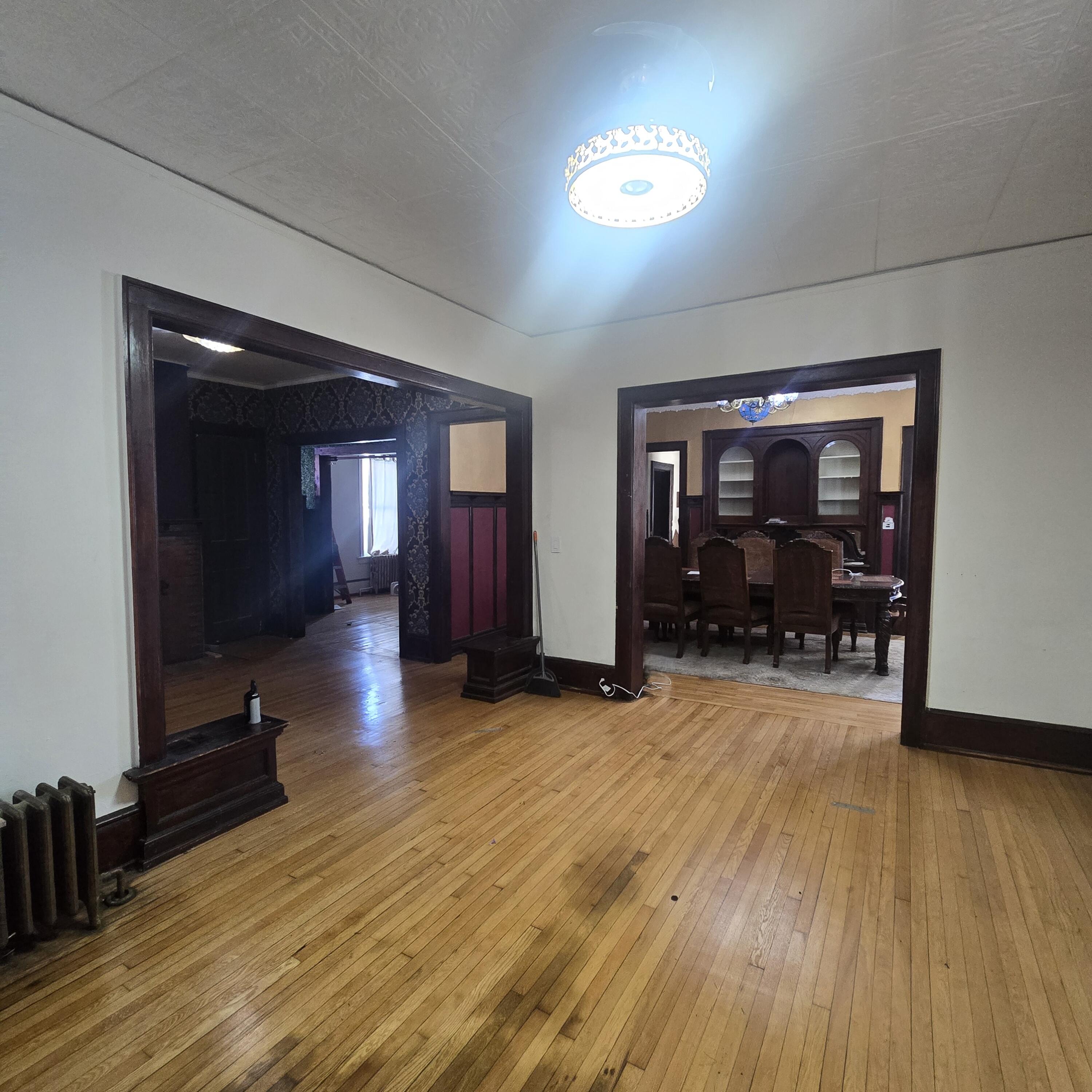 930 North 34th Street, Unit 932 Milwaukee, WI 53208 - Photo 9 of 34 Livingroom into Dining