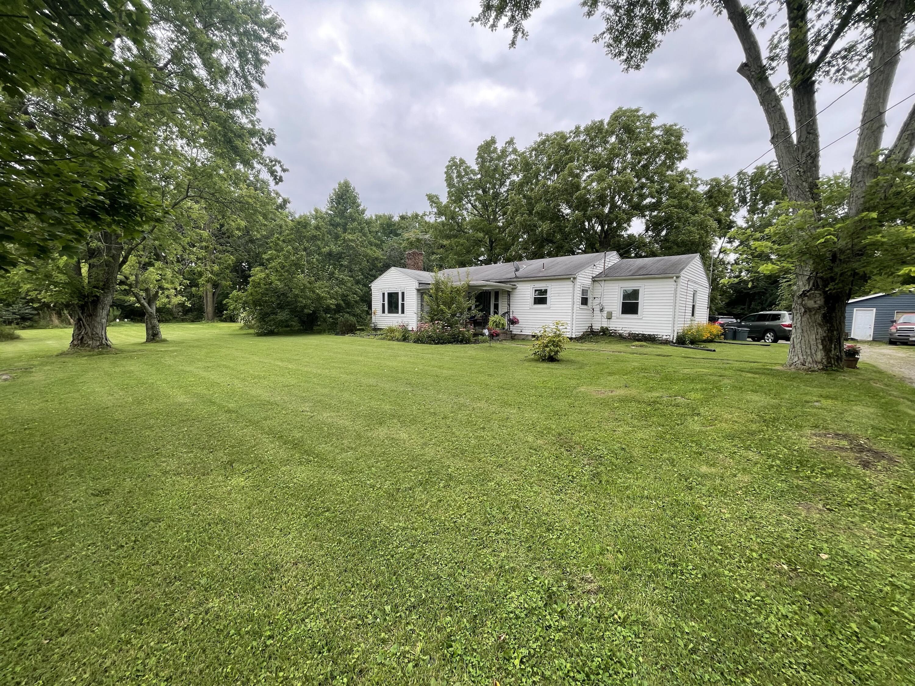 2421 East Home Road Springfield, OH 45503 - Photo 2 of 36 Gallery Image 2