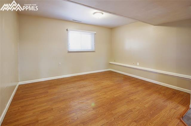 4925 Del Sol Road Colorado Springs, CO 80918 - Photo 14 of 25