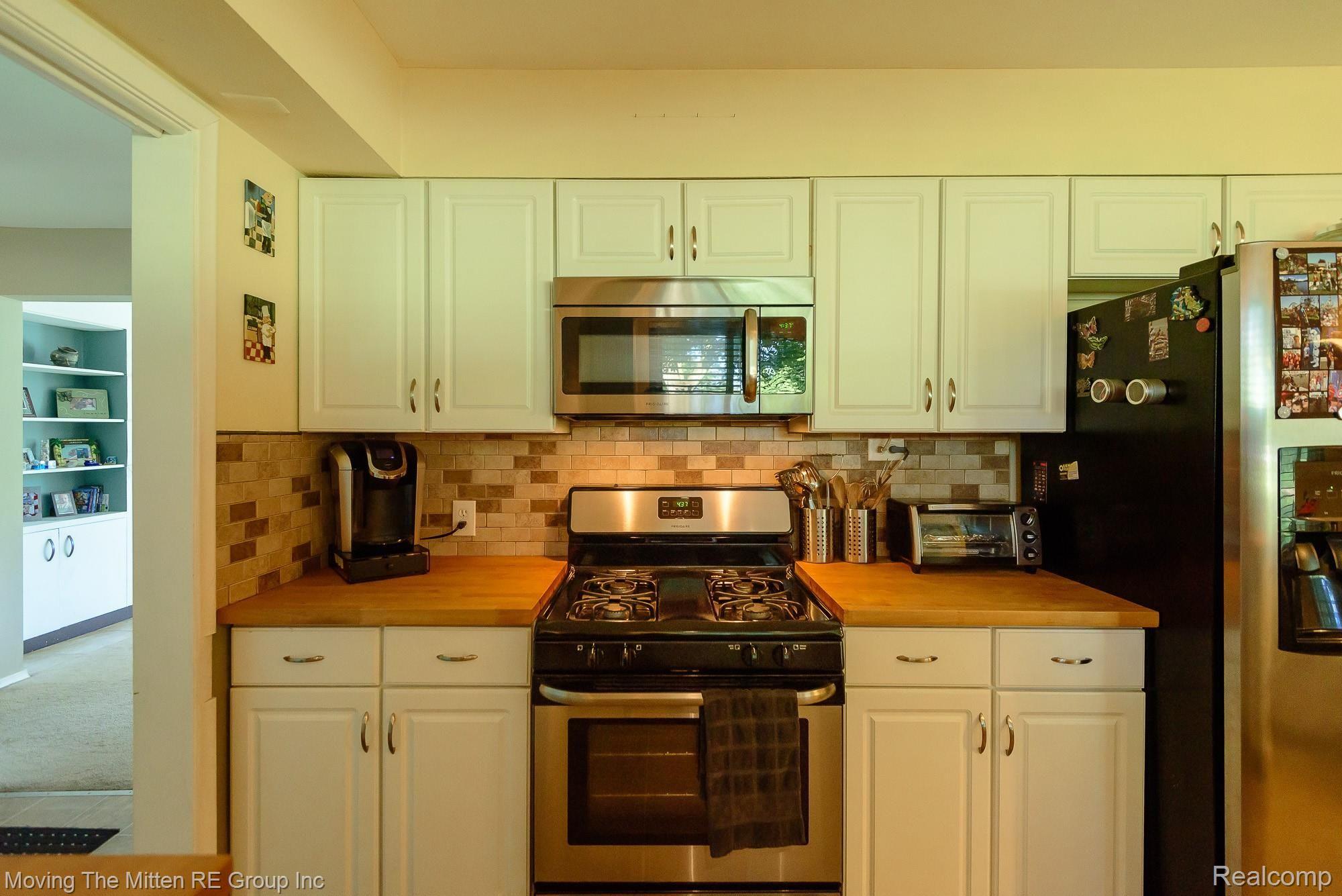 1200 Ridge Road South Canton, MI 48188 - Photo 9 of 44 MTM_1200_ridge-7.jpg