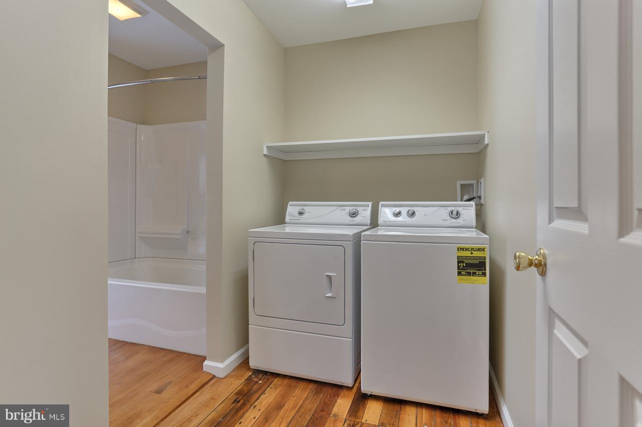 4678 Ridge Road Elizabethtown, PA 17022 - Photo 17 of 26 Gallery Image 17