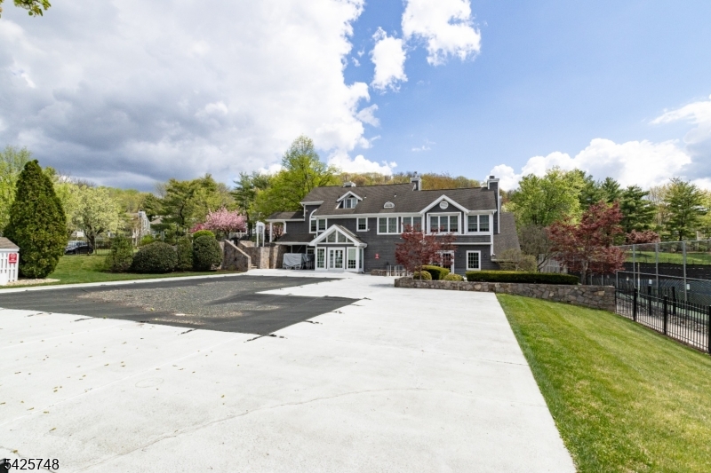 10 Crestmont Road Bedminster, NJ 07921 - Photo 41 of 41 a view of a house with a yard