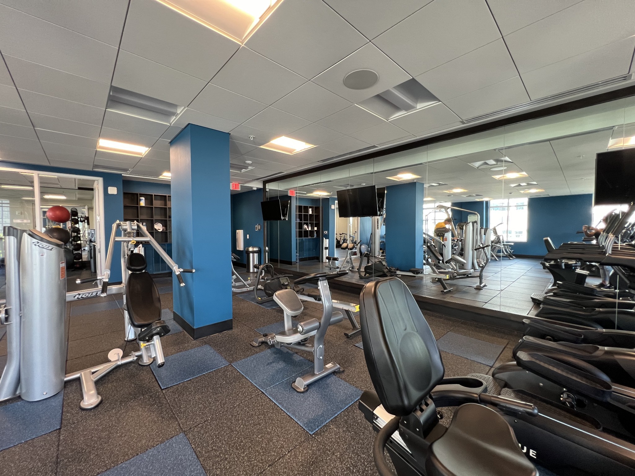 20 Rutledge Street, Unit 704 Nashville, TN 37210 - Photo 15 of 40 a view of a room with gym equipment