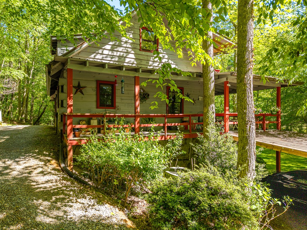 86 Tipton Court Cherry Log, GA 30522 - Photo 69 of 81 front view of a house with a small yard