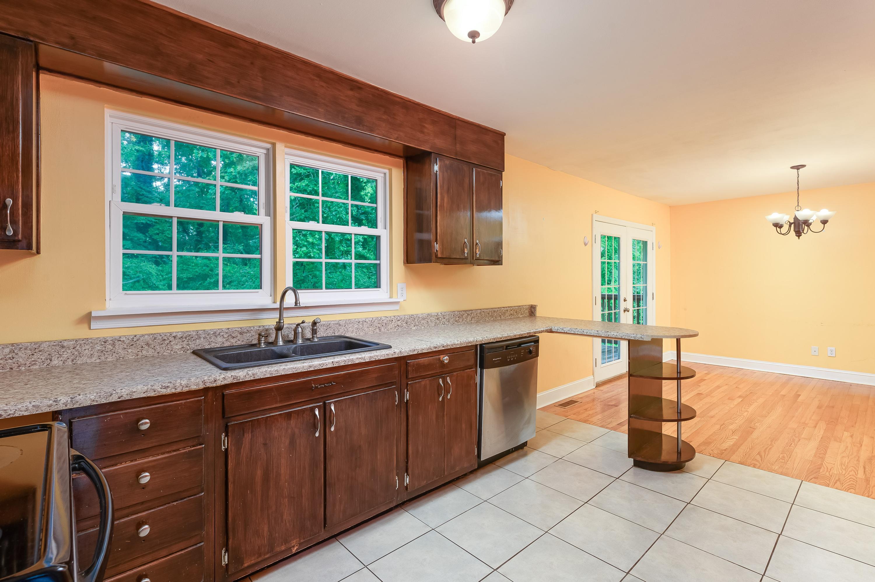 6627 Holder Road Harrison, TN 37341 - Photo 19 of 29 Kitchen