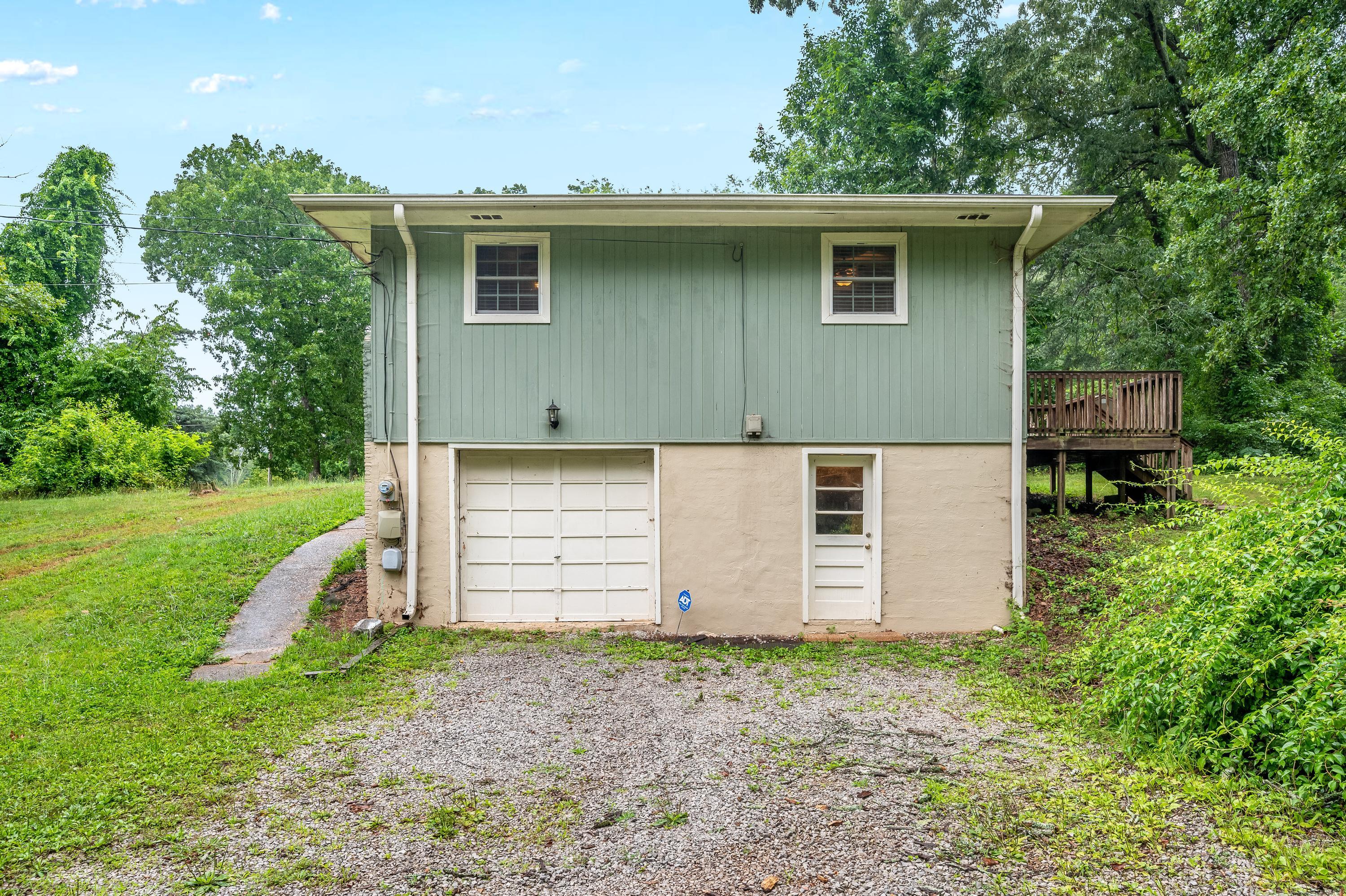 6627 Holder Road Harrison, TN 37341 - Photo 6 of 29 Side