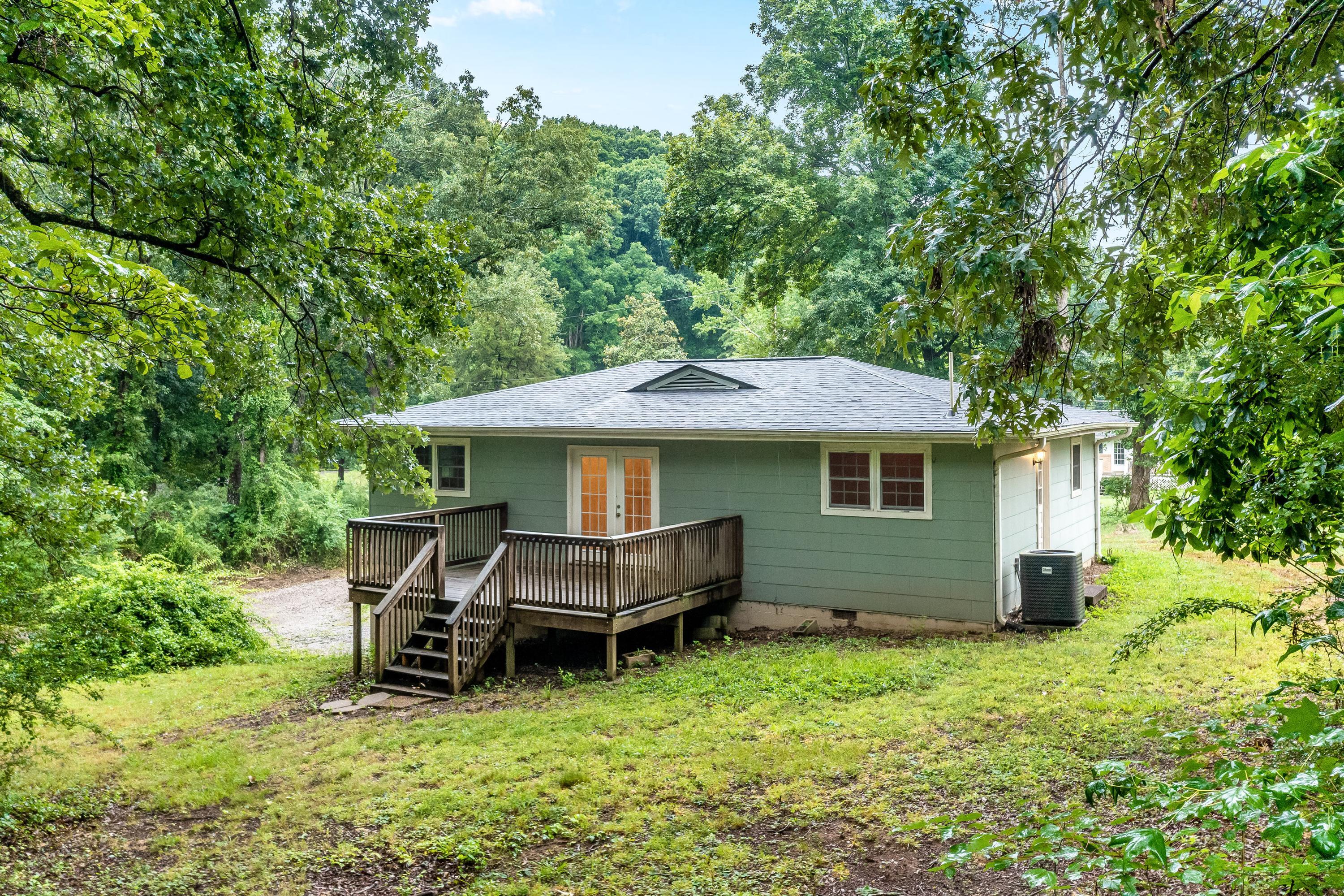 6627 Holder Road Harrison, TN 37341 - Photo 10 of 29 Back