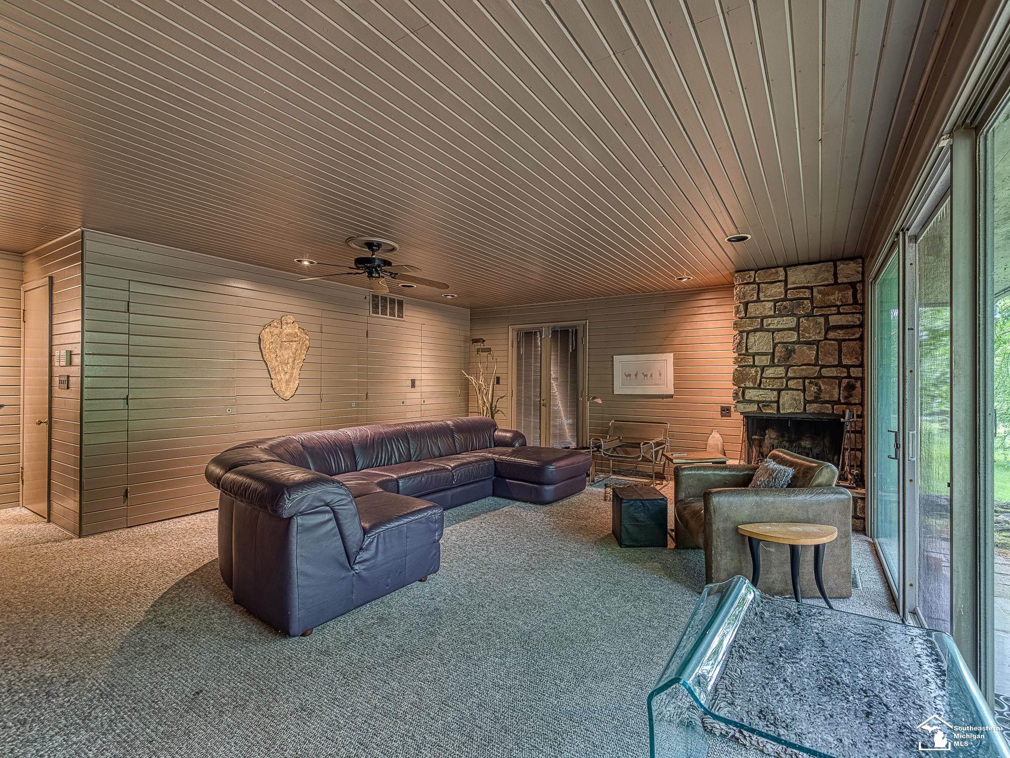 4030 Section Road Lambertville, MI 48144 - Photo 10 of 51 50144191-31c1cc30-3d84-4261-acce-ee1bbed6c6f5.JPG