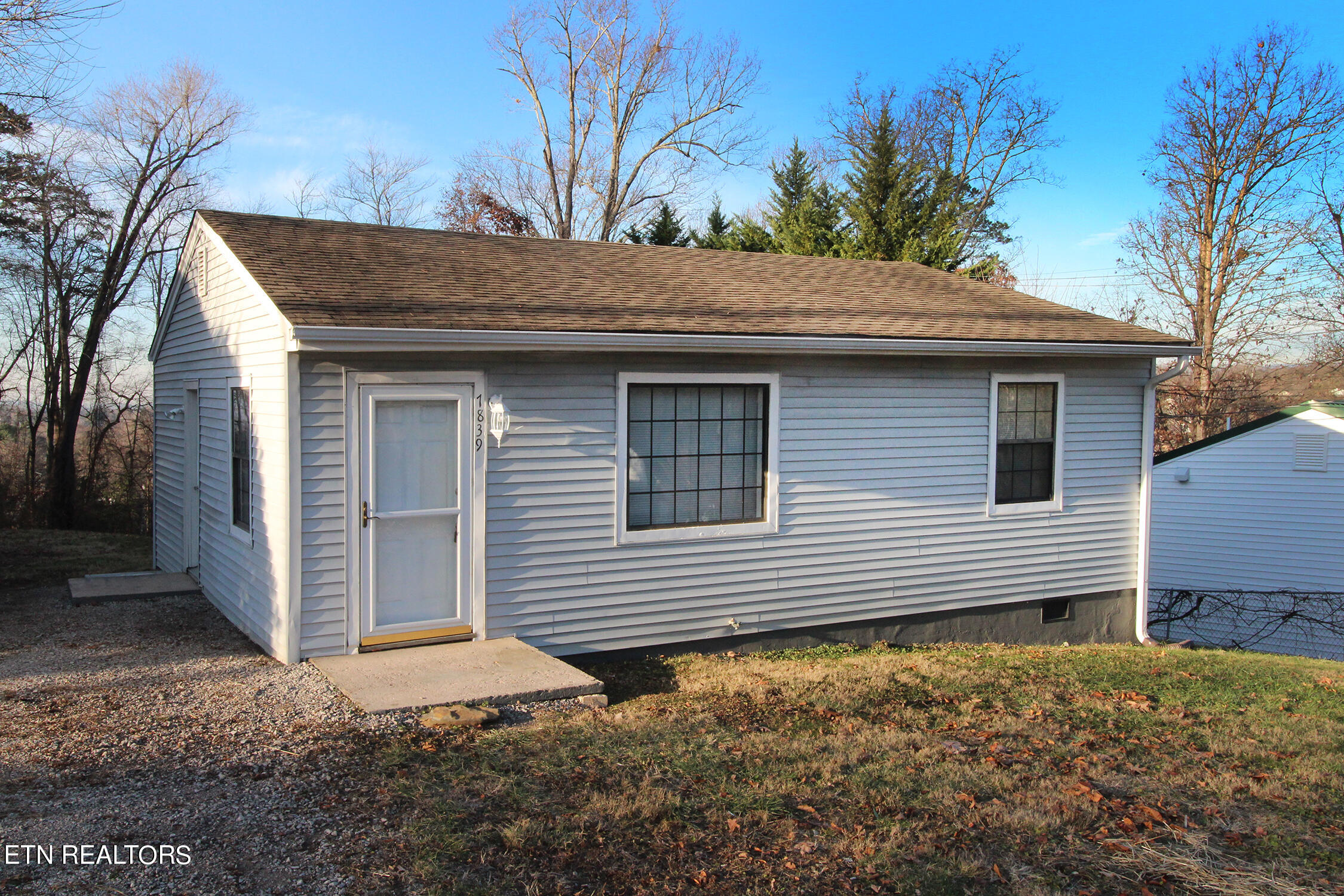 7839 Fersner Road Powell, TN 37849 - Photo 19 of 19 Front