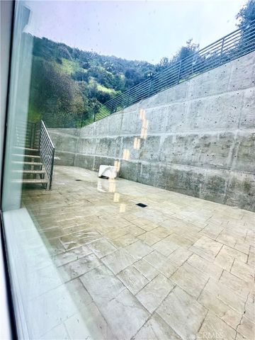 $9,850 | 3060 Hollywell Place, Glendale, CA 91206