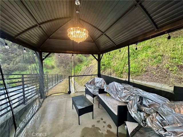 $9,850 | 3060 Hollywell Place, Glendale, CA 91206