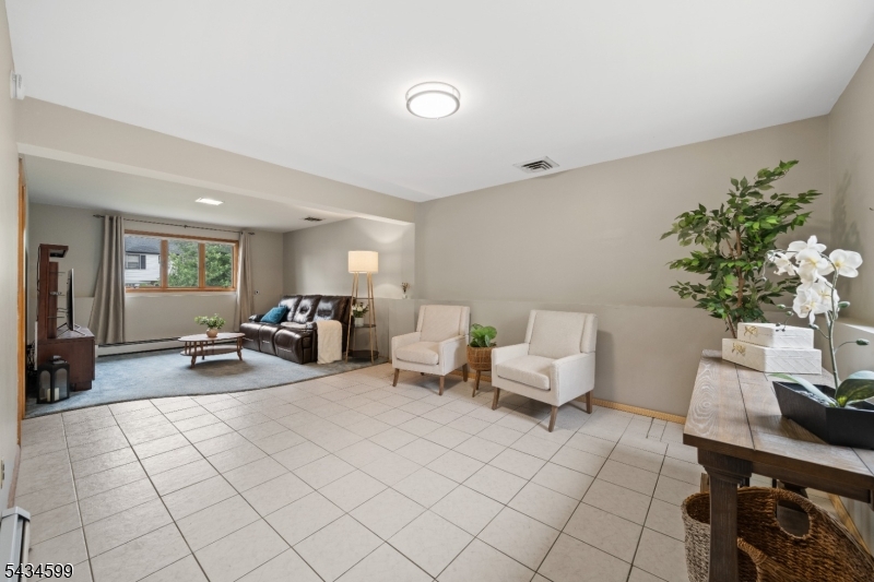 191 Pershing Road Clifton, NJ 07013 - Photo 14 of 25