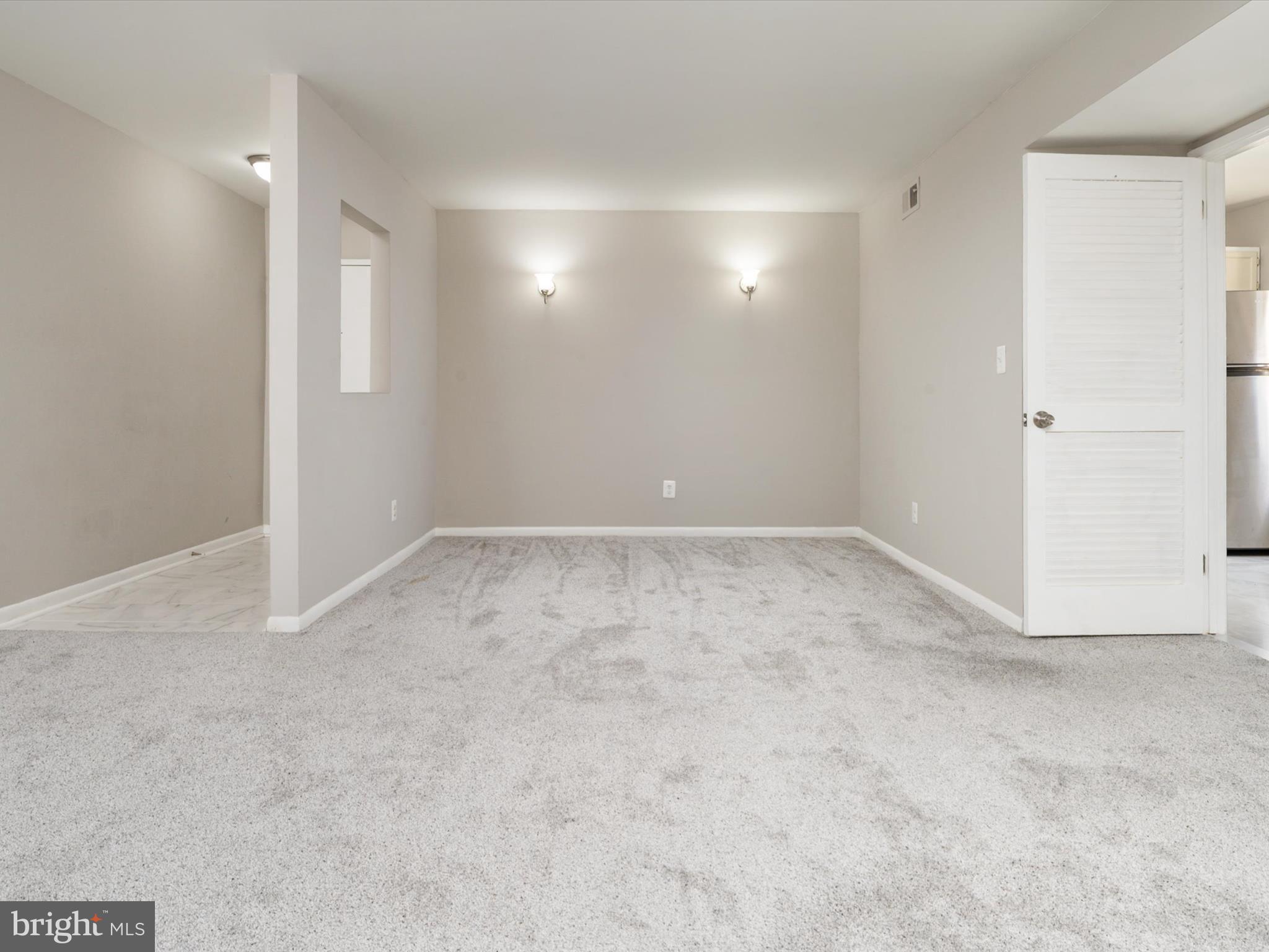 9639 White Acre Road, Unit B1 Columbia, MD 21045 - Photo 8 of 23 a view of room