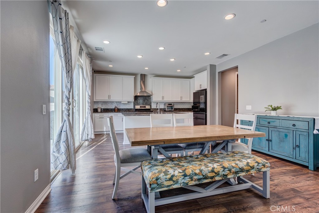 571 East Alru Street Rialto, CA 92376 - Photo 16 of 50