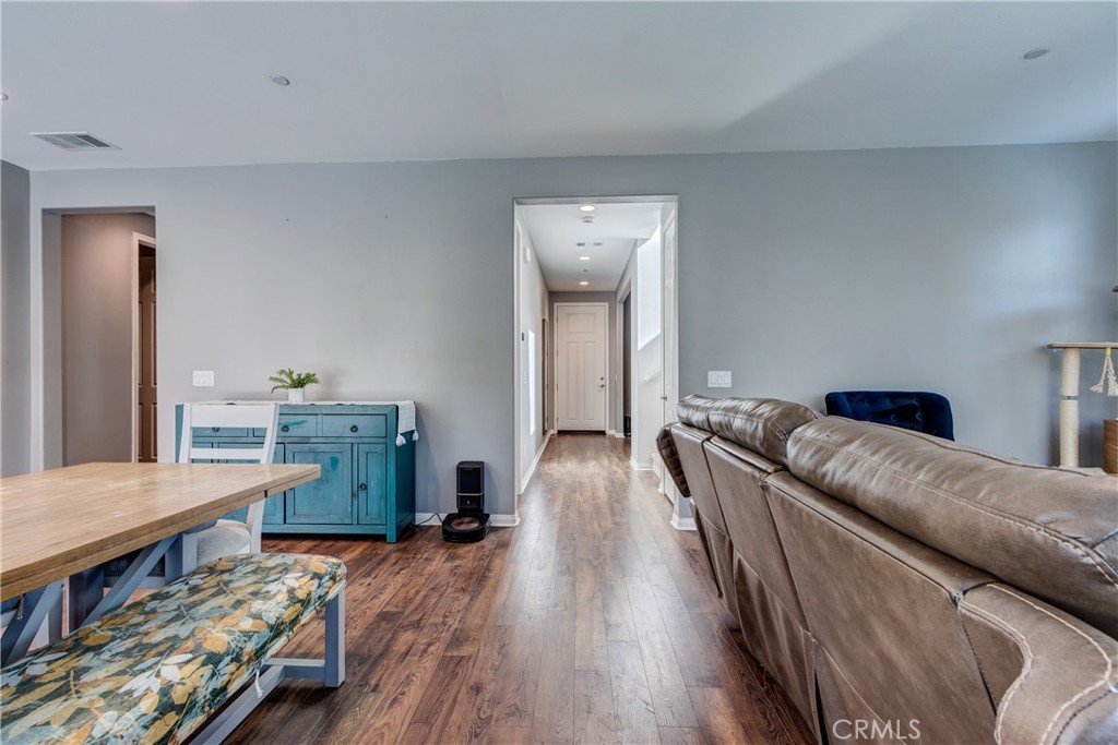 571 East Alru Street Rialto, CA 92376 - Photo 17 of 50