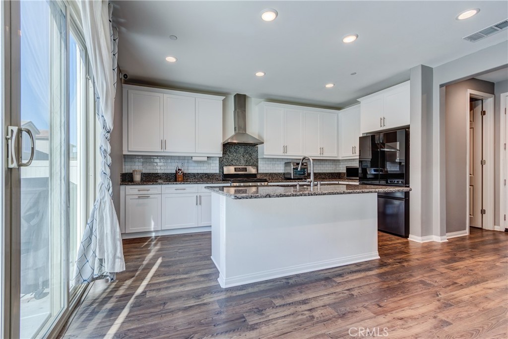 571 East Alru Street Rialto, CA 92376 - Photo 18 of 50