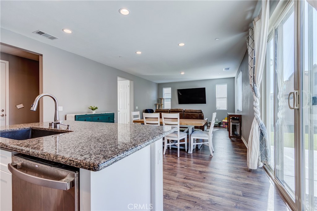 571 East Alru Street Rialto, CA 92376 - Photo 20 of 50