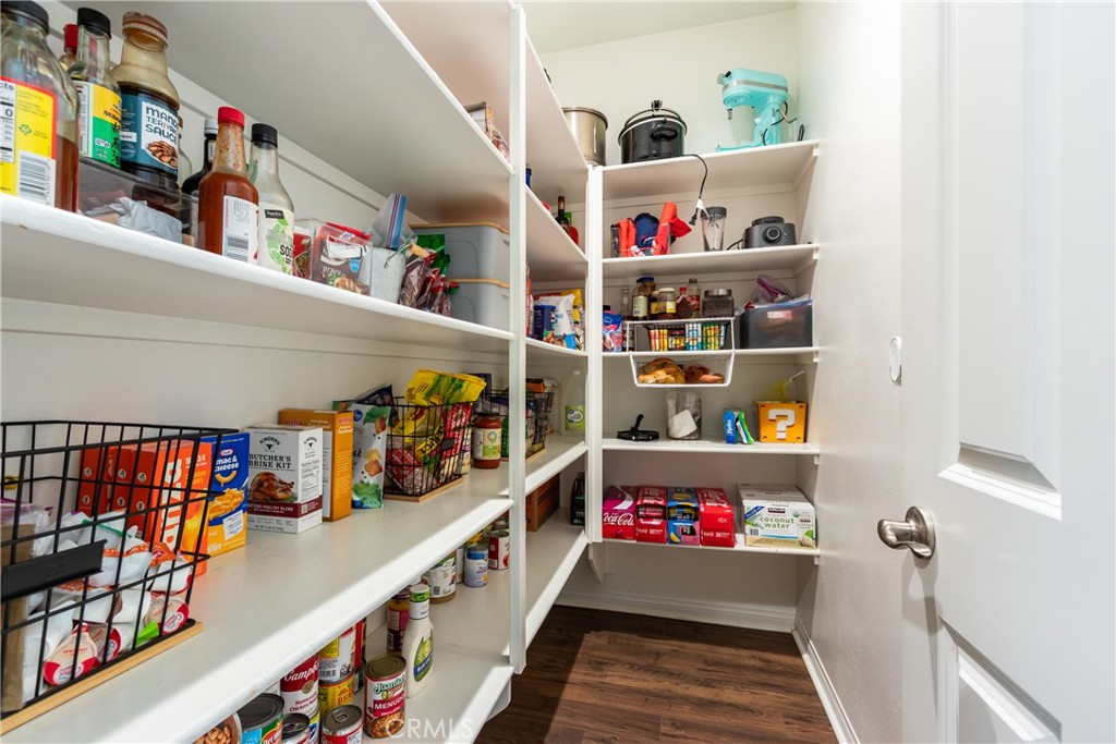 571 East Alru Street Rialto, CA 92376 - Photo 23 of 50