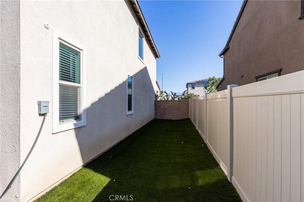 571 East Alru Street Rialto, CA 92376 - Photo 44 of 50