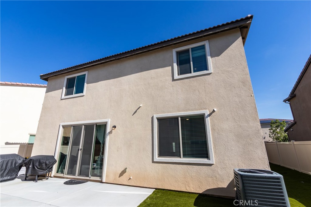 571 East Alru Street Rialto, CA 92376 - Photo 47 of 50