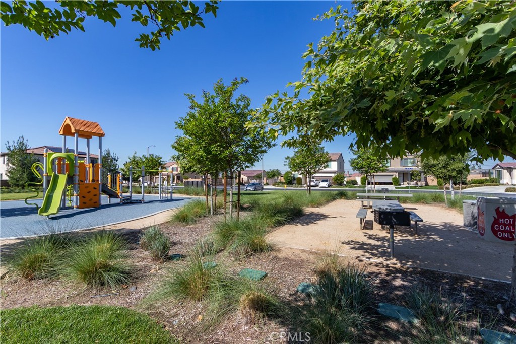 571 East Alru Street Rialto, CA 92376 - Photo 49 of 50