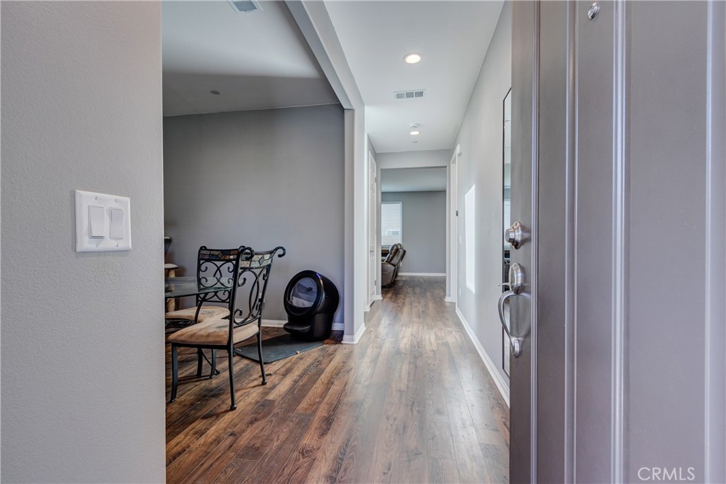 571 East Alru Street Rialto, CA 92376 - Photo 9 of 50