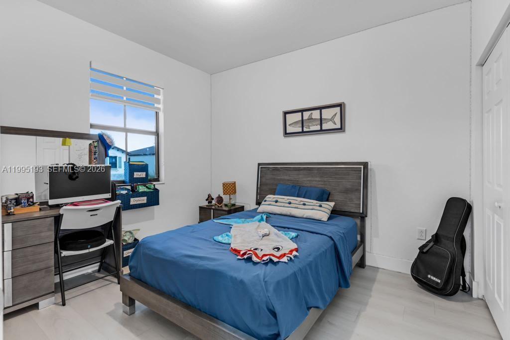 10254 Southwest 228th Terrace Miami, FL 33190 - Photo 18 of 29