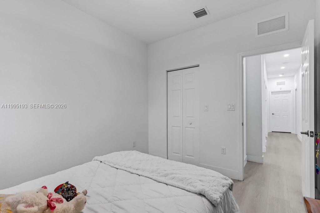 10254 Southwest 228th Terrace Miami, FL 33190 - Photo 25 of 29