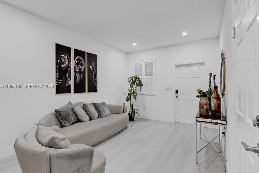 10254 Southwest 228th Terrace Miami, FL 33190 - Photo 4 of 29