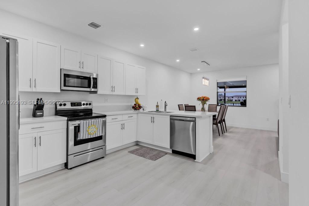 10254 Southwest 228th Terrace Miami, FL 33190 - Photo 5 of 29