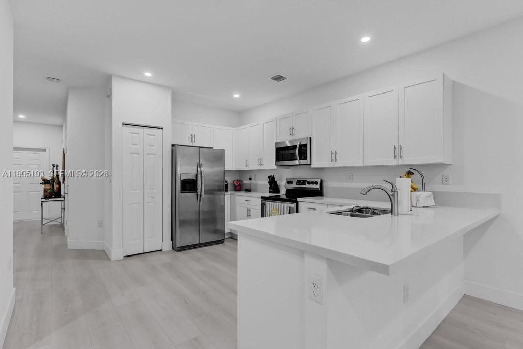 10254 Southwest 228th Terrace Miami, FL 33190 - Photo 7 of 29