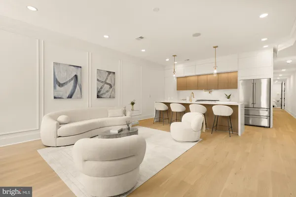 $825,000 | 733 Euclid Street Northwest, Unit 104, Washington, DC 20001